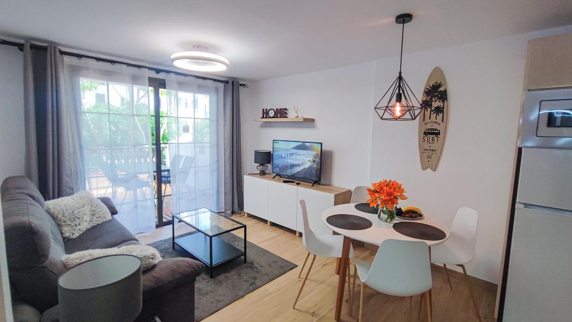 Diamantes - Relaxing Tenerife Getaway - Heated Pool - Los Cristianos Los Cristianos  Ngoại thất bức ảnh